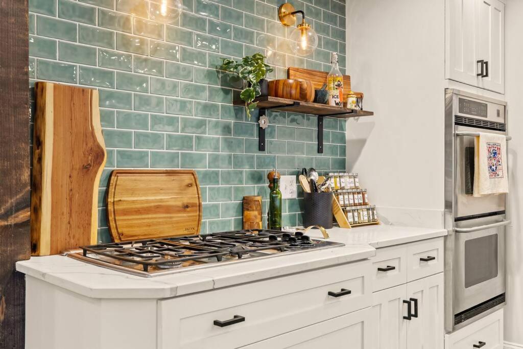 Holiday home Luxury Oasis - Airport, Downtown, Opry, Nashville