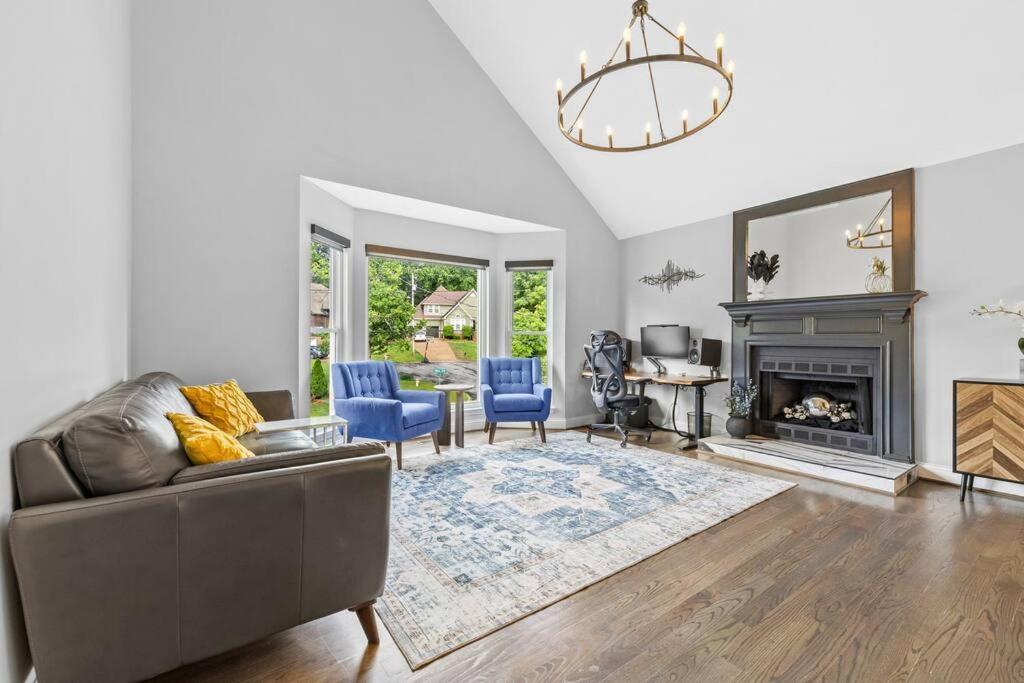 Luxury Oasis - Airport, Downtown, Opry, * Nashville