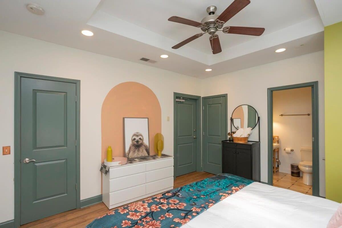 Broadway Penthouse Above Live Music & Bars Nashville