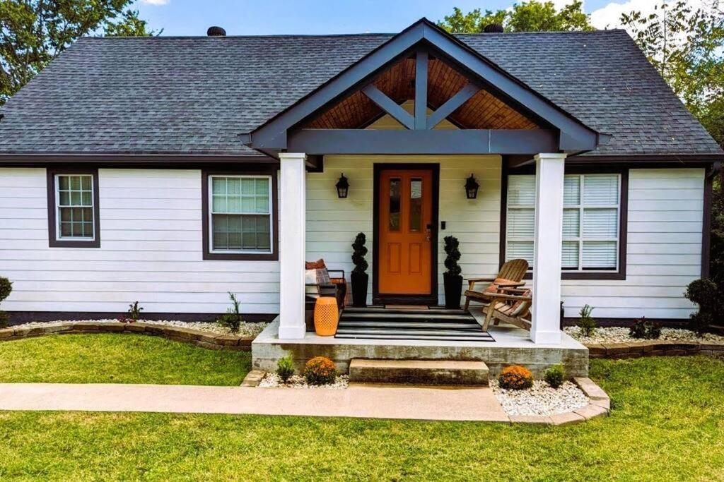 Holiday home East Retreat, Outdoor Oasis, Sleeps 12, Four Bedrooms Nashville