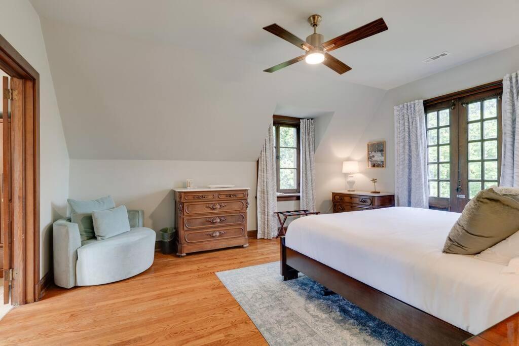 Ivy Hall - Great Location! * Nashville