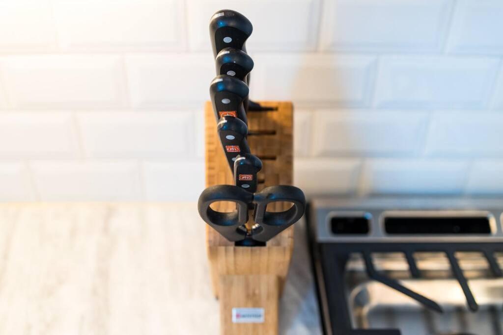 Beautiful 3 Bedroom! Near Broadway-12th S-gulch * Nashville