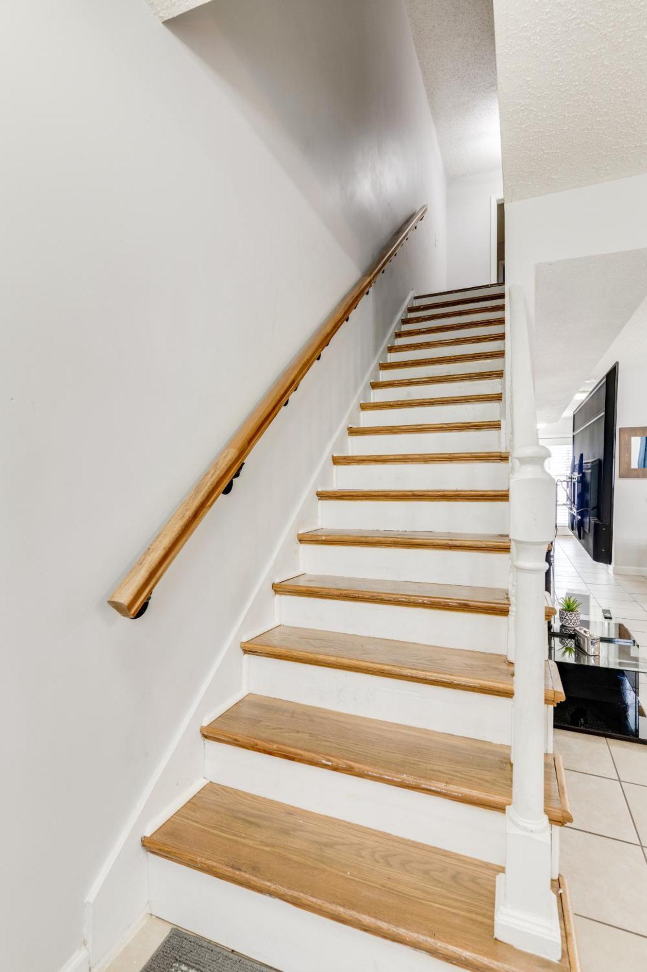 2 Bdr With Free Parking! 2m To Broadway! Apartment Nashville