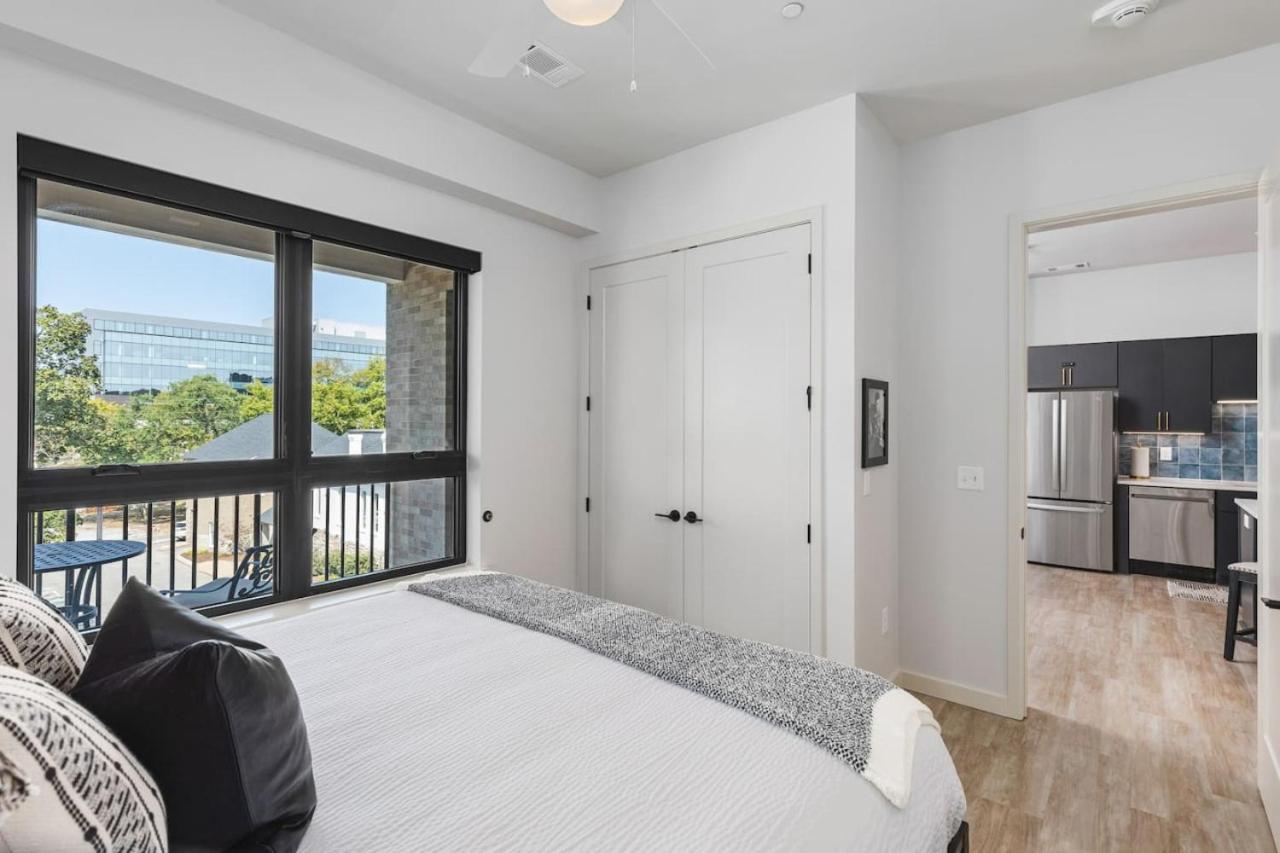Apartment Upscale Music Row Corner Unit With Patio Rooftop With View And Gym *