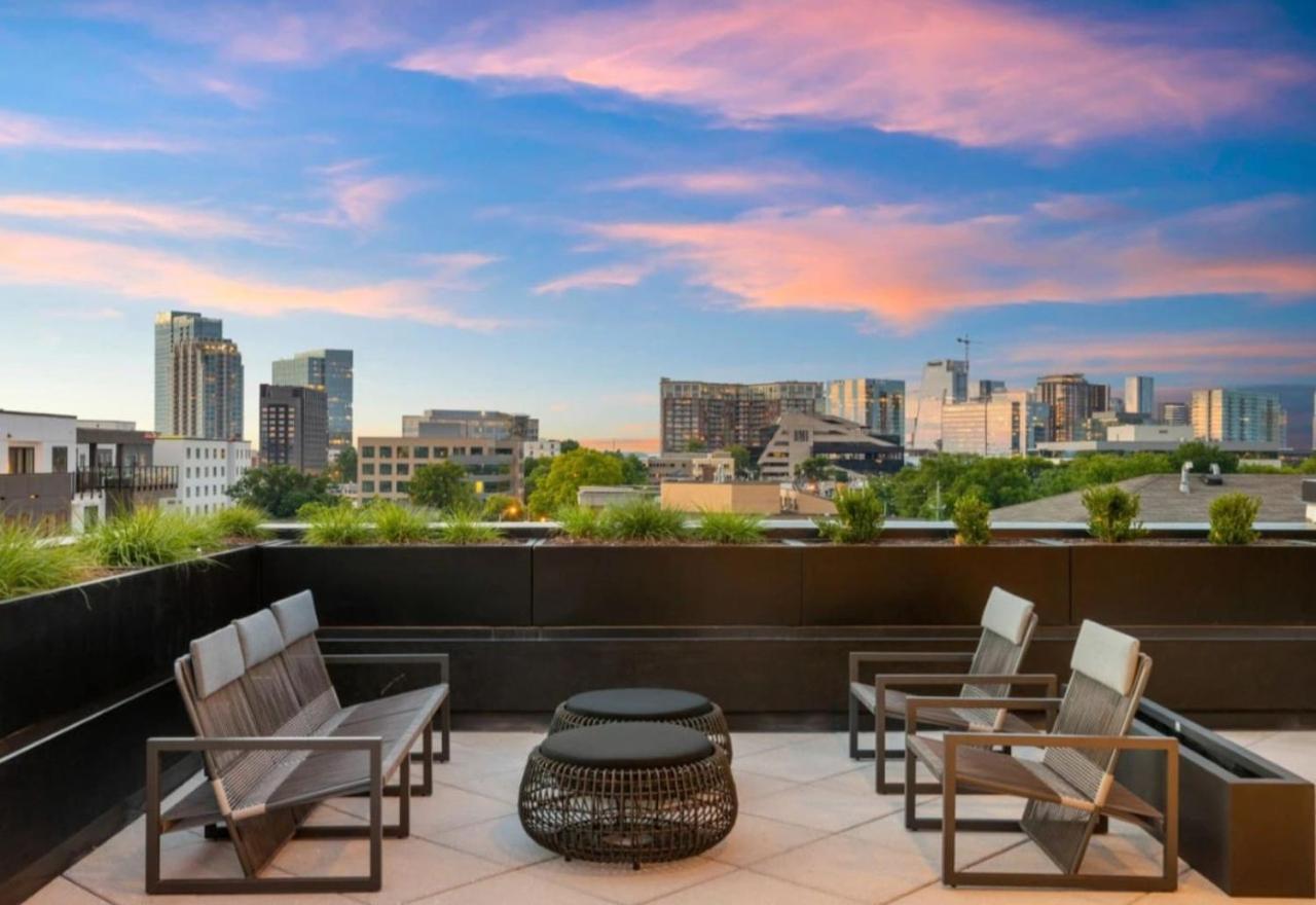 Apartment Upscale Music Row Corner Unit With Patio Rooftop With View And Gym *