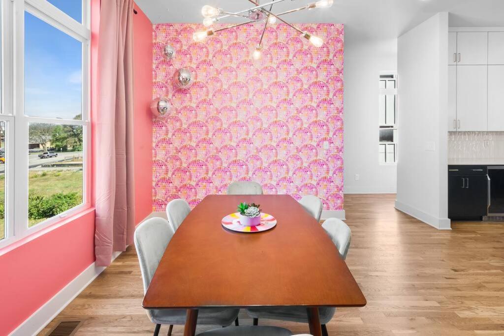 Holiday home Ultimate Bach 10min To Dt Ig Walls Every