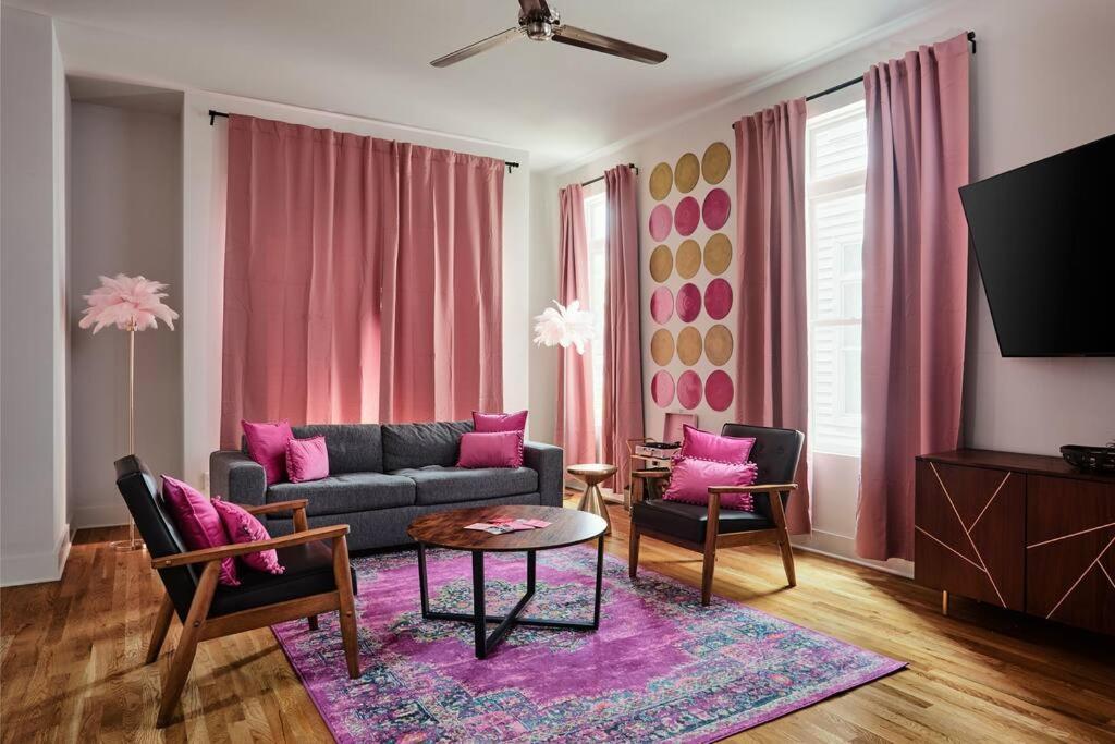 Ultimate Bach 10min To Dt Ig Walls Every Nashville