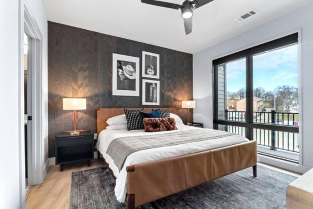 Electric - Odyssey -top Floor West End 2 Bedroom - Minutes To Broadway * Nashville