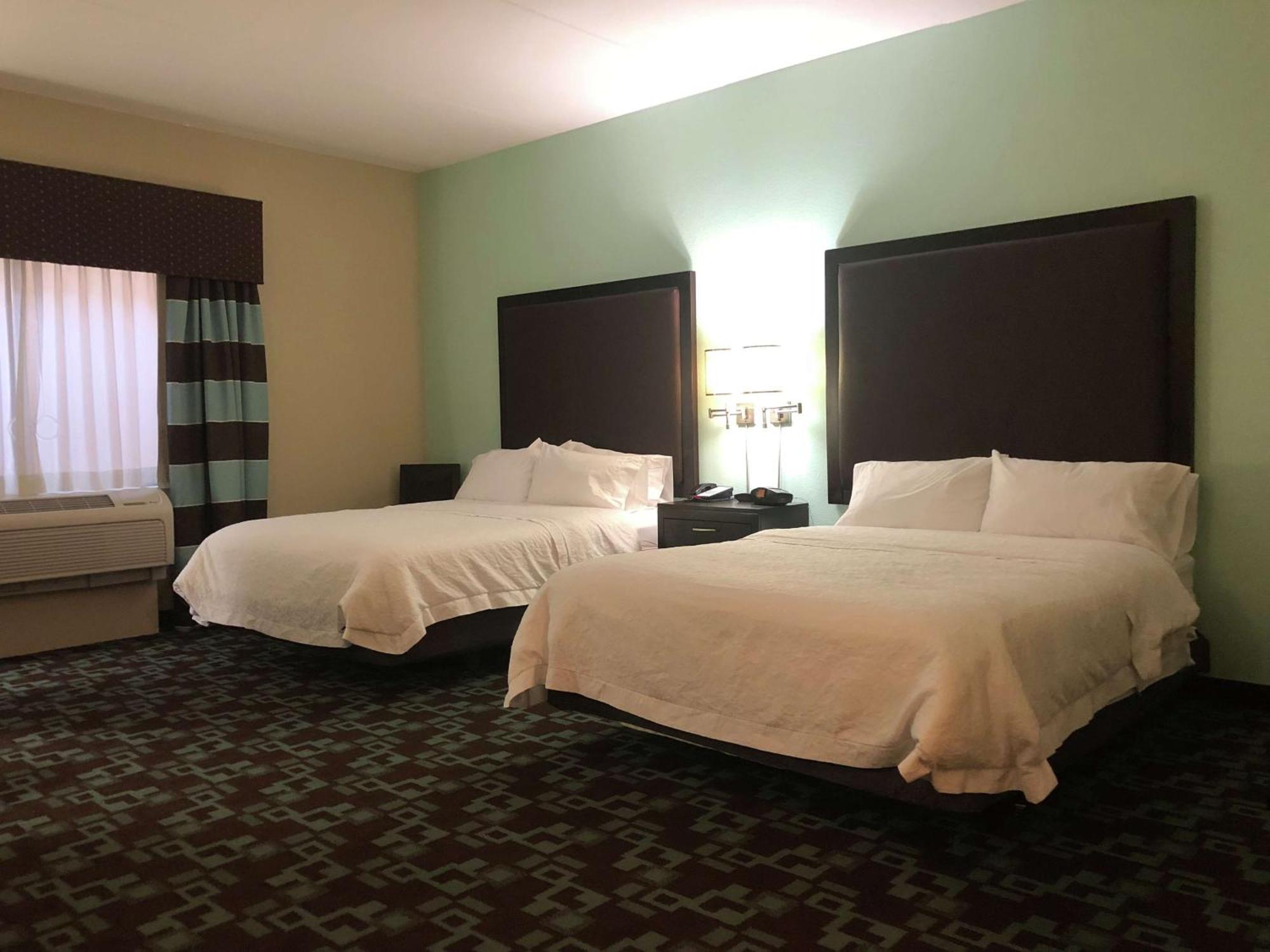 Hotel Hampton & At Opryland Nashville