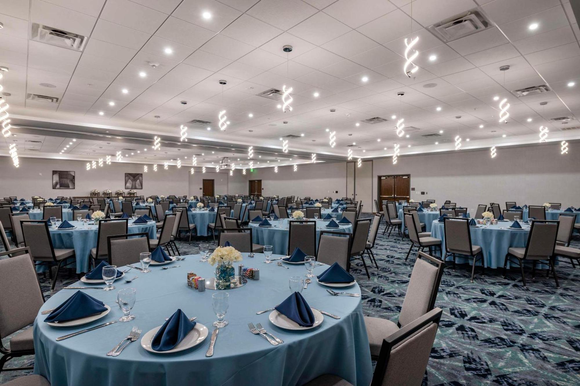 Hotel Cambria Airport Nashville