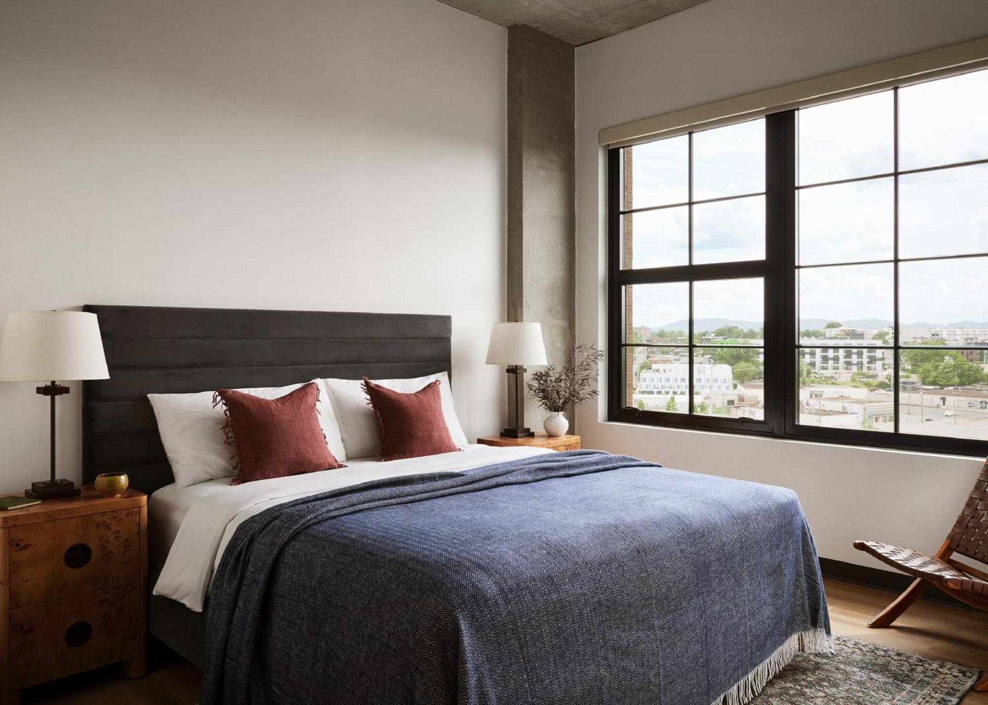 Memoir Wedgewood Houston