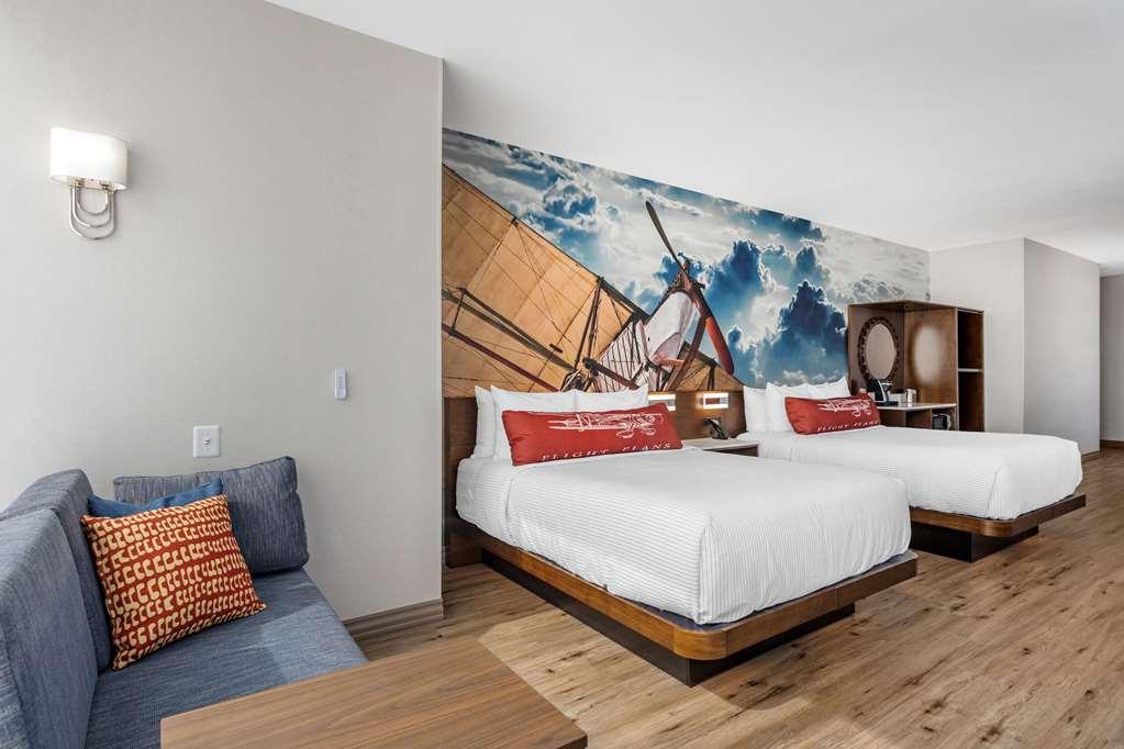 Cambria Airport Nashville