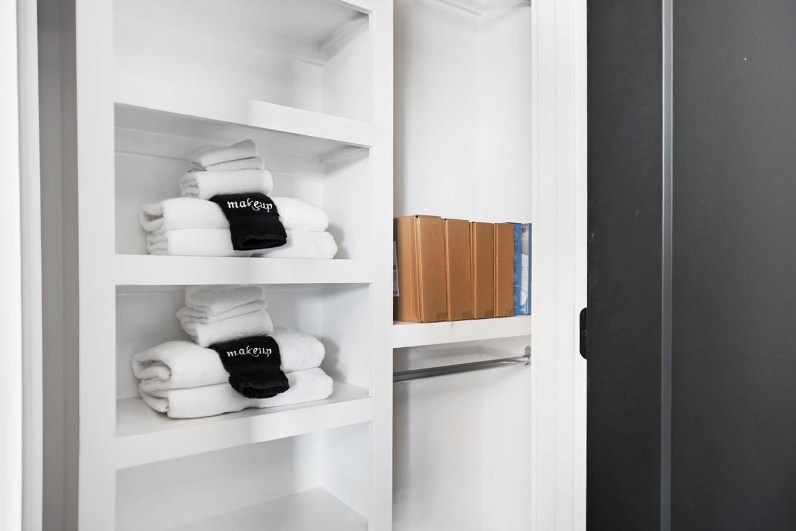 Holiday home The Jackson House - 1 Mile To Broadway! *