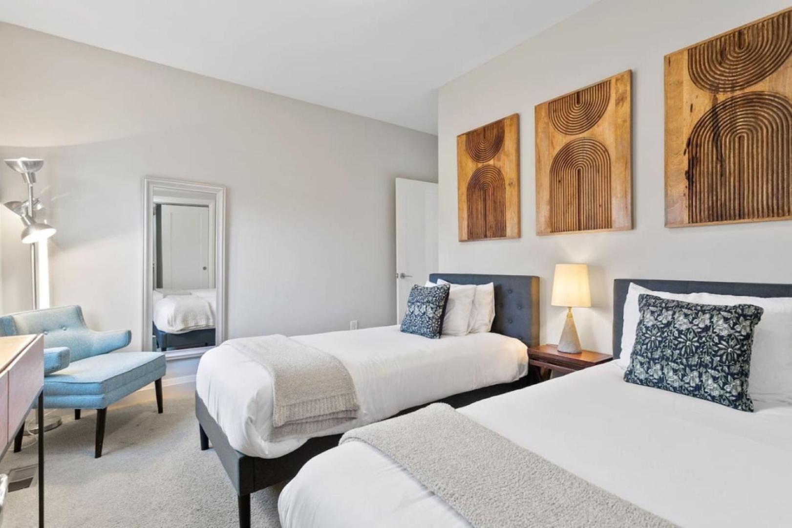 Downtown W Rooftop Deck 4 Bedrooms 3 Baths Holiday home