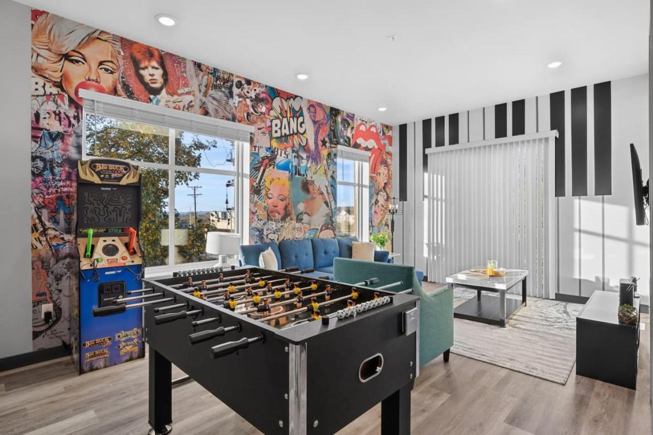 Alto 220 Apartment *