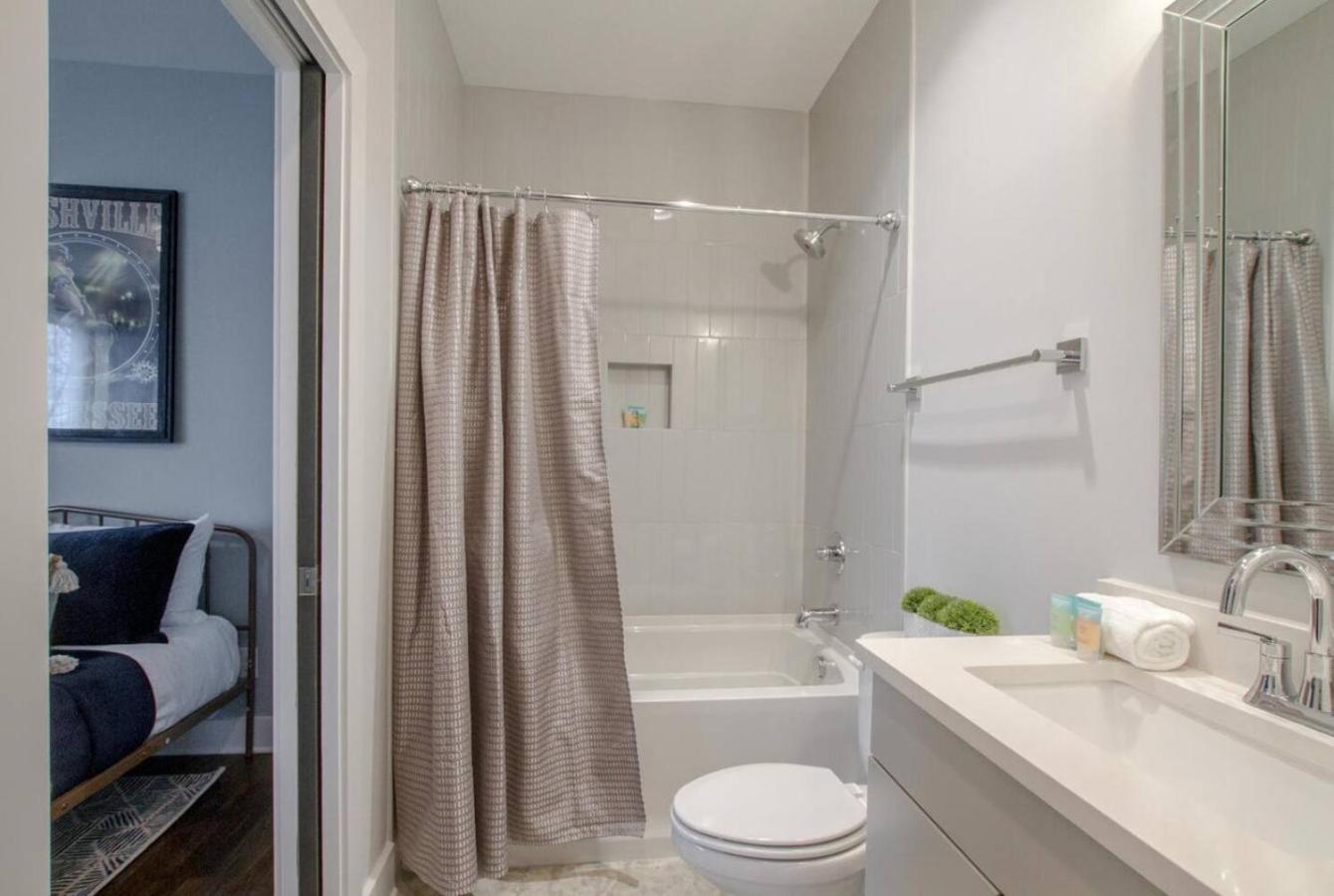 Holiday home Beautiful West Rooftop Deck