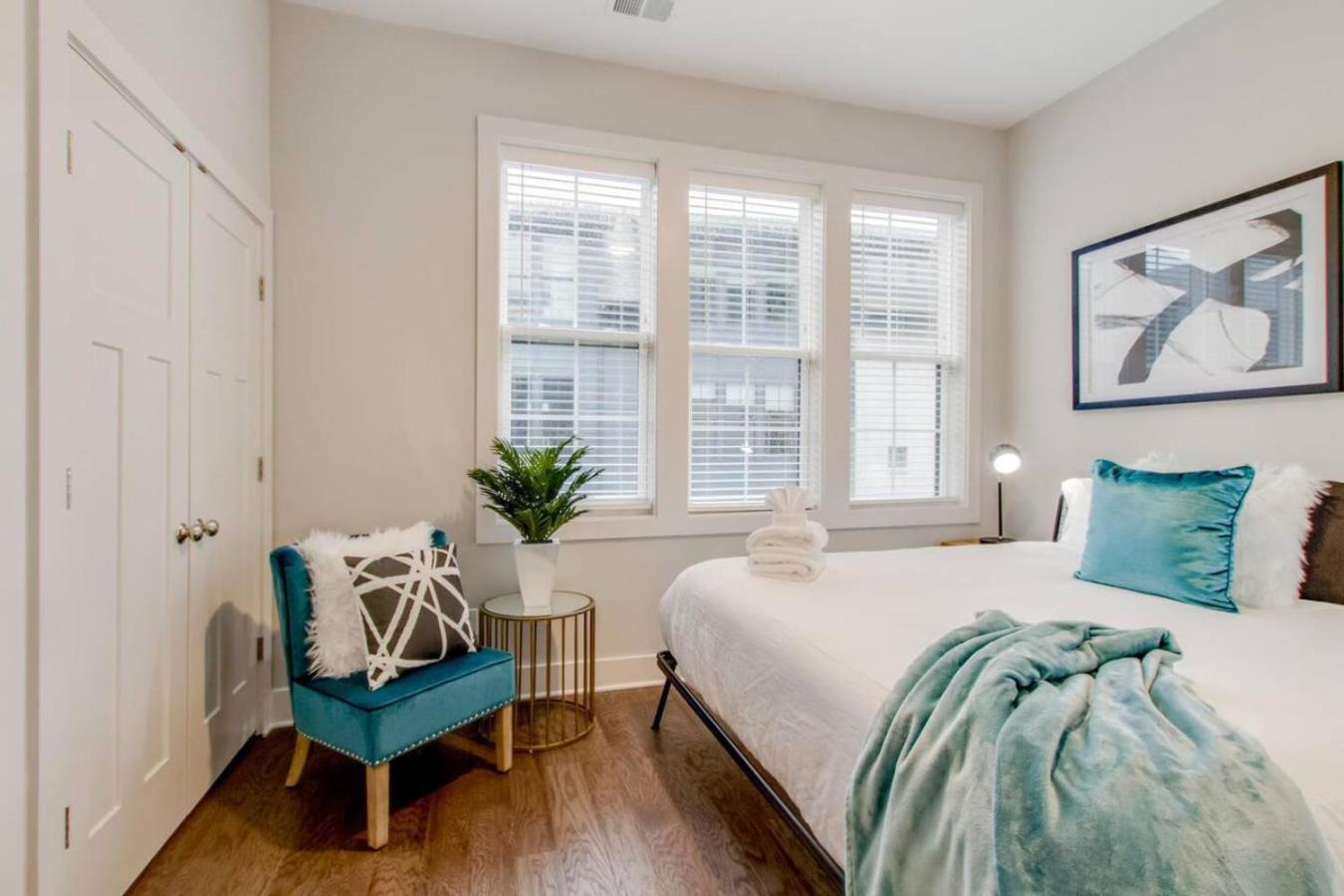 Superb Luxury Big And Gorgeous Comfy Beds