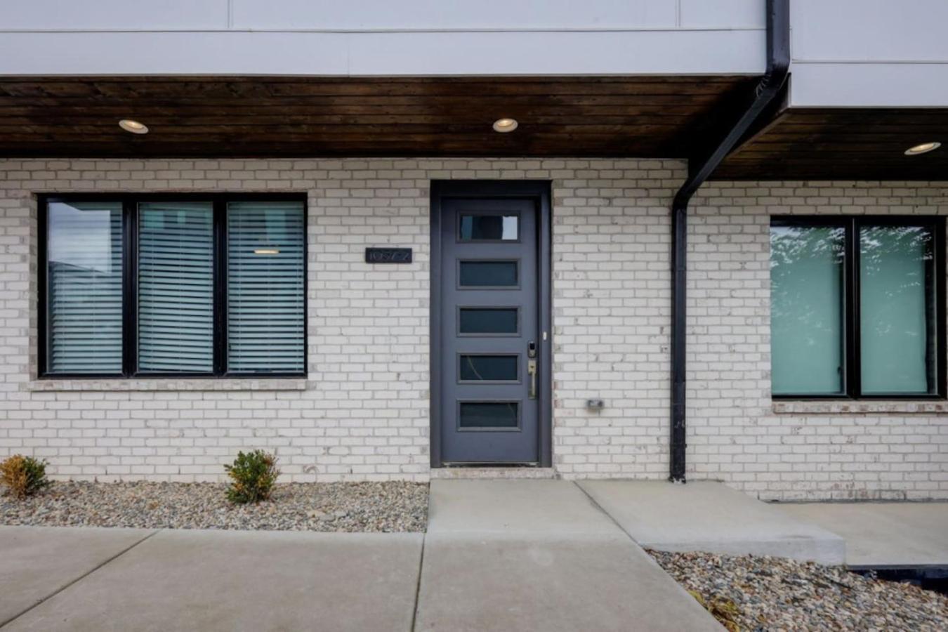 Rustic Elegance Rooftop Deck And Skyline Views Holiday home Nashville