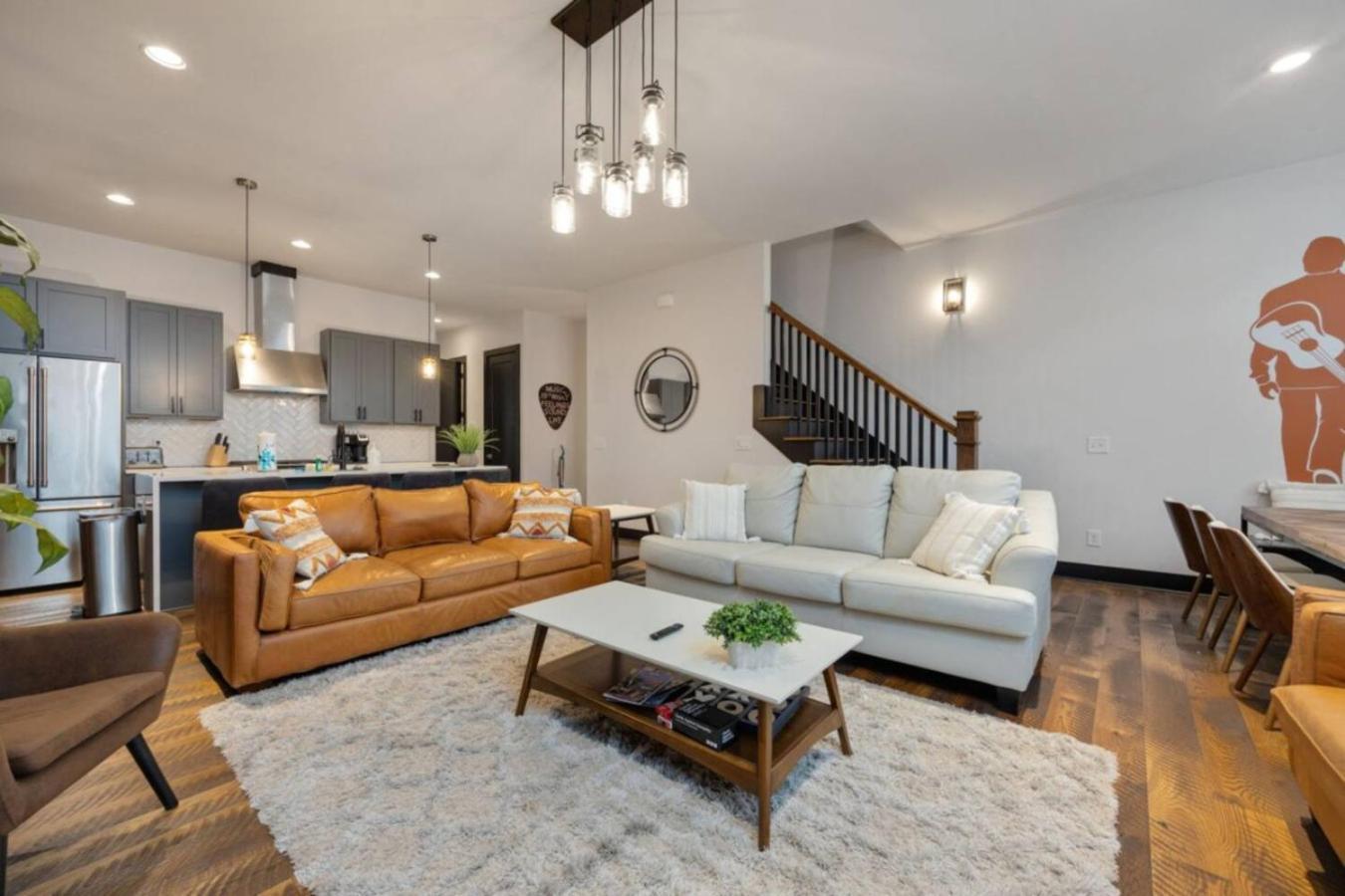 Holiday home Rustic Elegance Rooftop Deck And Skyline Views Nashville