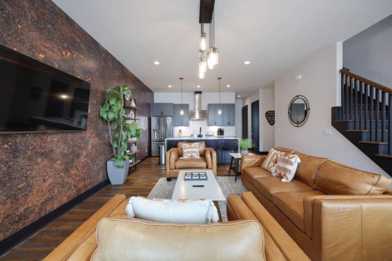 Holiday home Rustic Elegance Rooftop Deck And Skyline Views Nashville