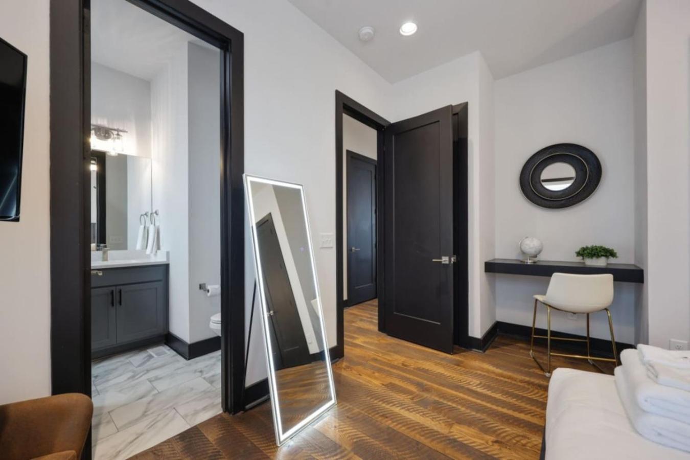 Holiday home Rustic Elegance Rooftop Deck And Skyline Views Nashville