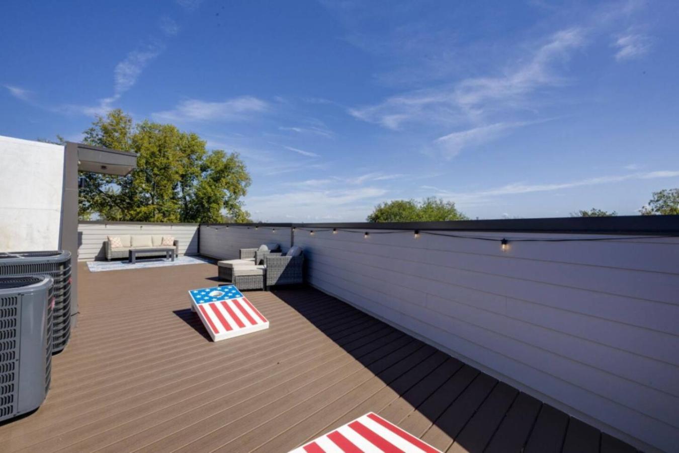 Holiday home Music Four Bedrooms Four Bathrooms Stunning Rooftop