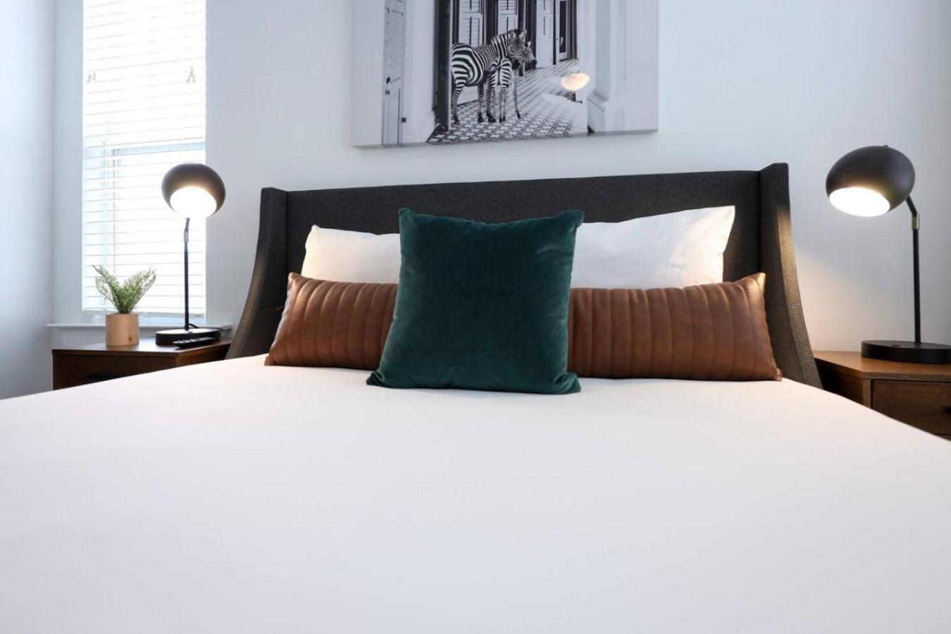 Two Spectacular Homes For Twenty Guests With Outdoor Patio Holiday home *