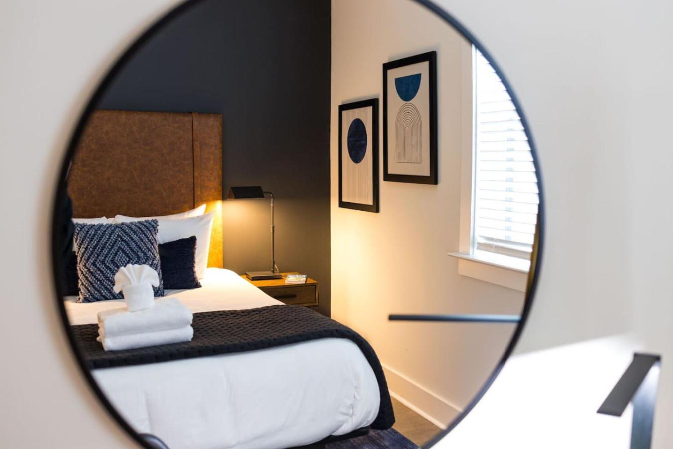 East Beauty Minutes To Downtown Holiday home *