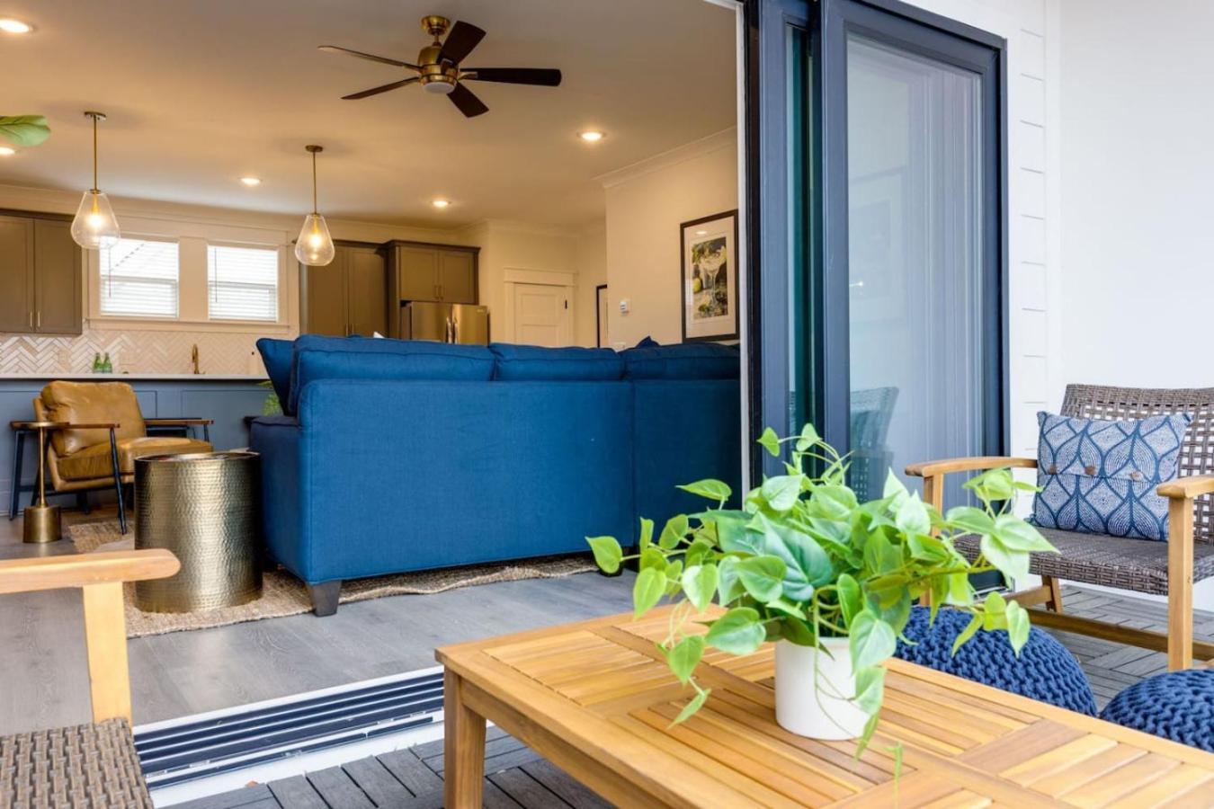Holiday home East Beauty Minutes To Downtown