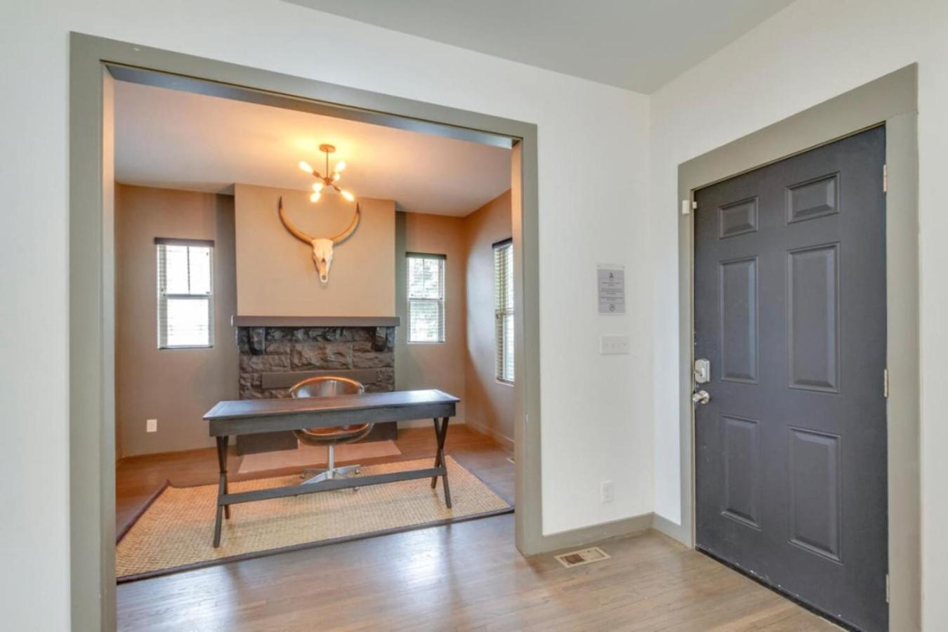 Dreamer - Mins To Downtown - 3br 2.5bath Nashville