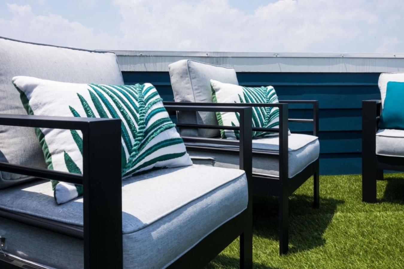 Nations Elegance Rooftop And Private Patio Holiday home Nashville