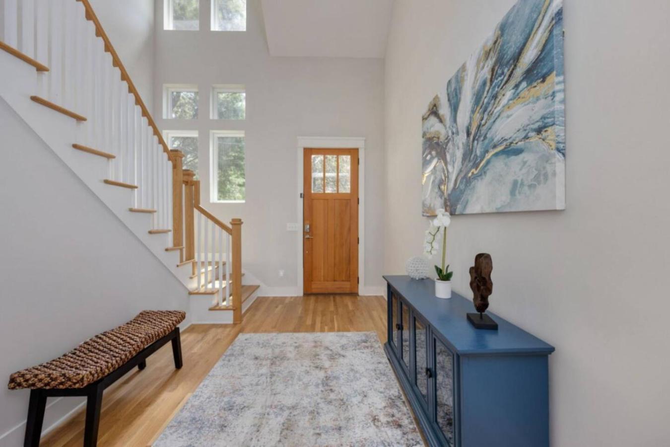 East Bliss Pool And Putt Putt Paradise Holiday home