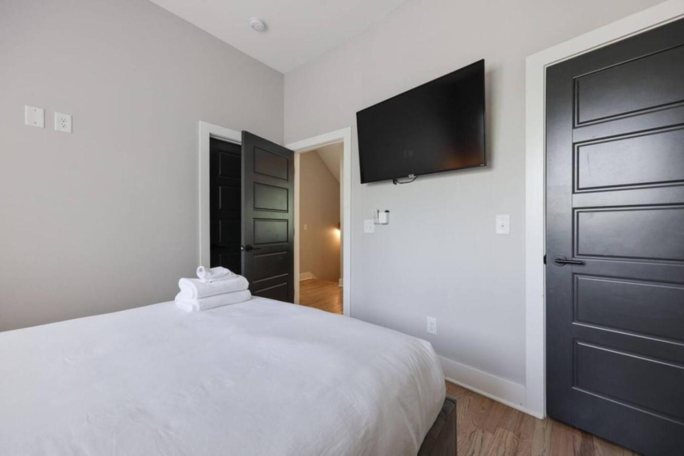 Holiday home Metro Charm - Rooftop Lounge - Hot Tub Nashville