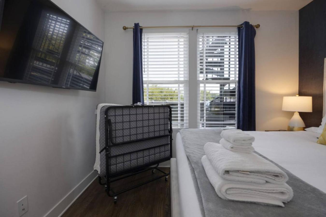 Holiday home Blue Horizon - Hot Tub - Dual Rooftop Balconies Nashville