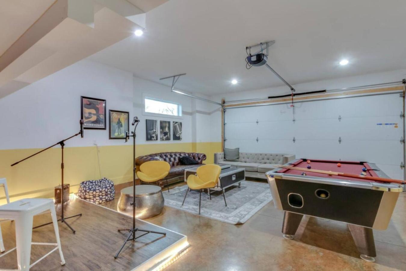 Spacious And Modern 2 Rooftops Stage Games And * Nashville