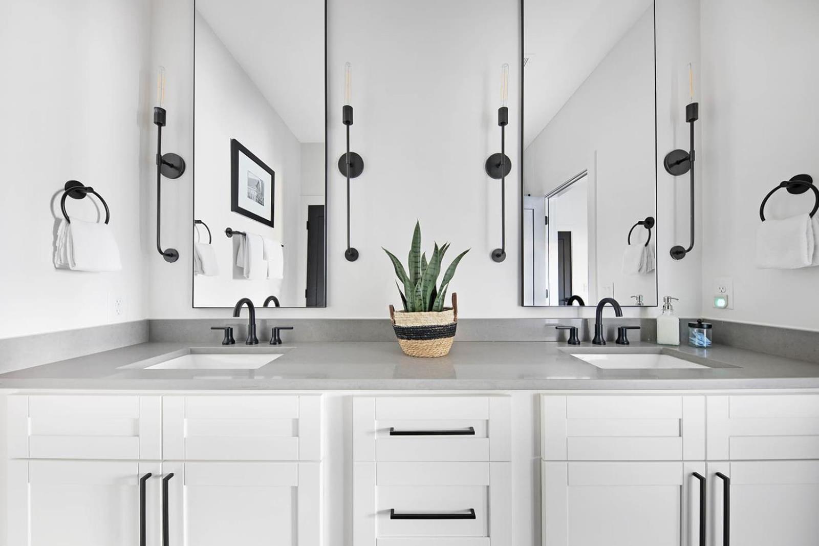 The Jackson House - 1 Mile To Broadway!