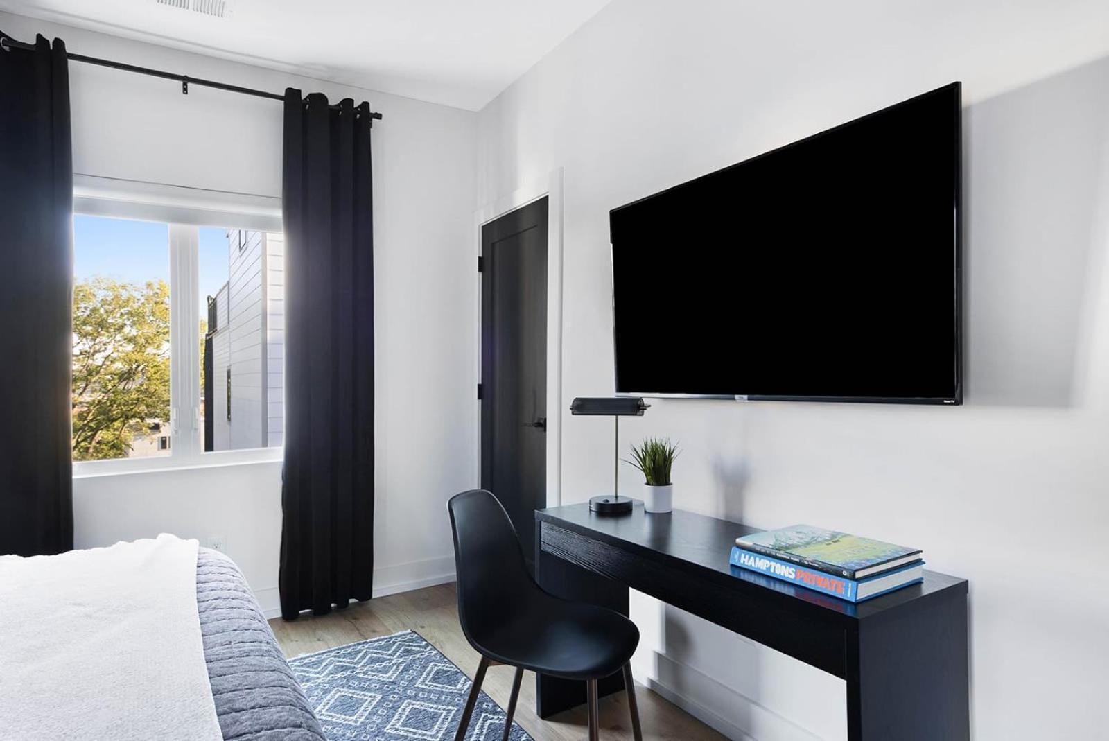 Holiday home The Jackson House - 1 Mile To Broadway! *