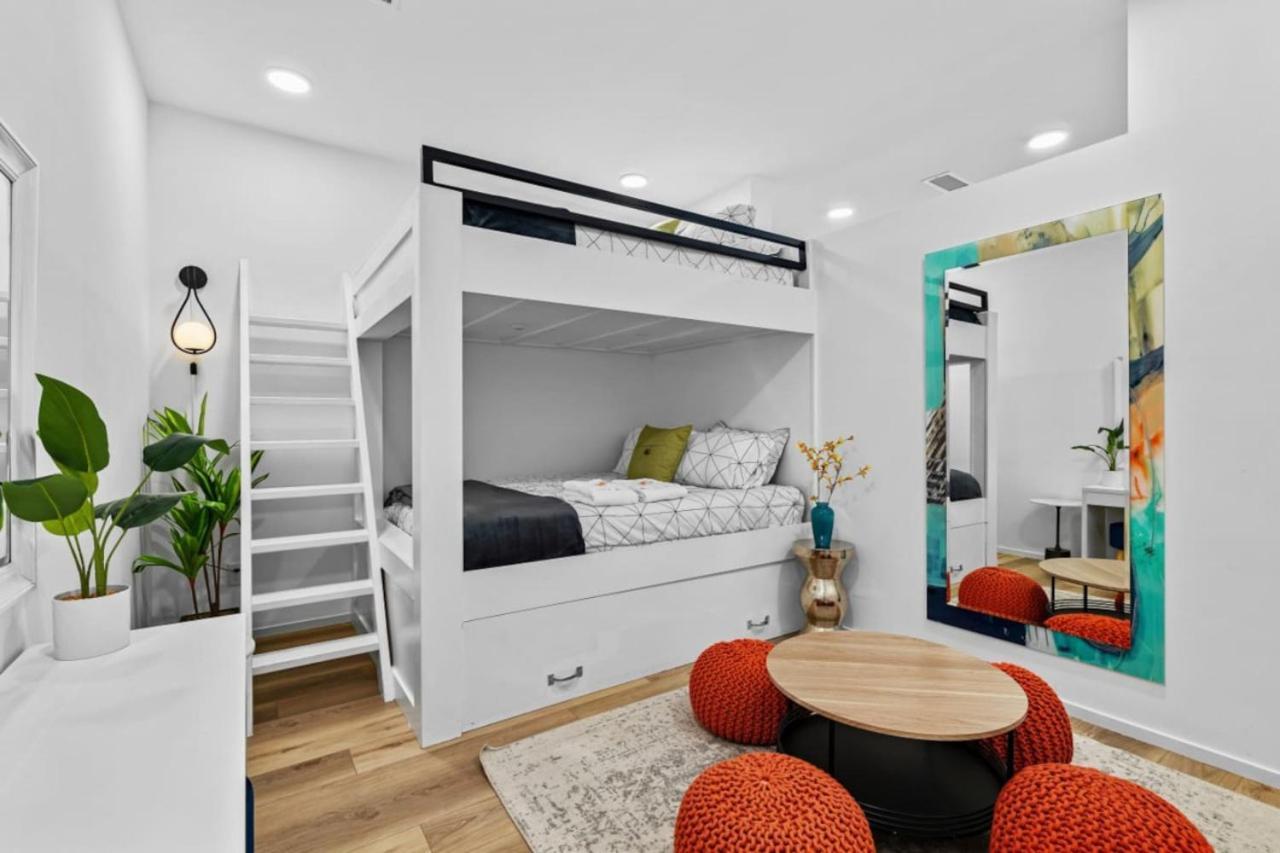 Apartment On The River - River Views Walk To Broadway