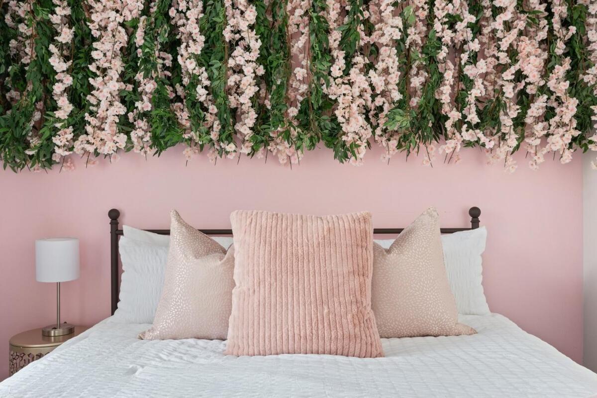 Unit 106 Stylish With Free Parking And Close To Downtown Nashville