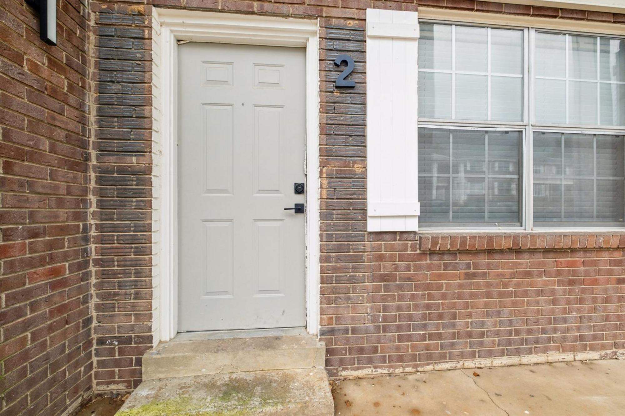 Apartment Brentwood U2 I Cozy & Comfy I 2bd I Free Parking *