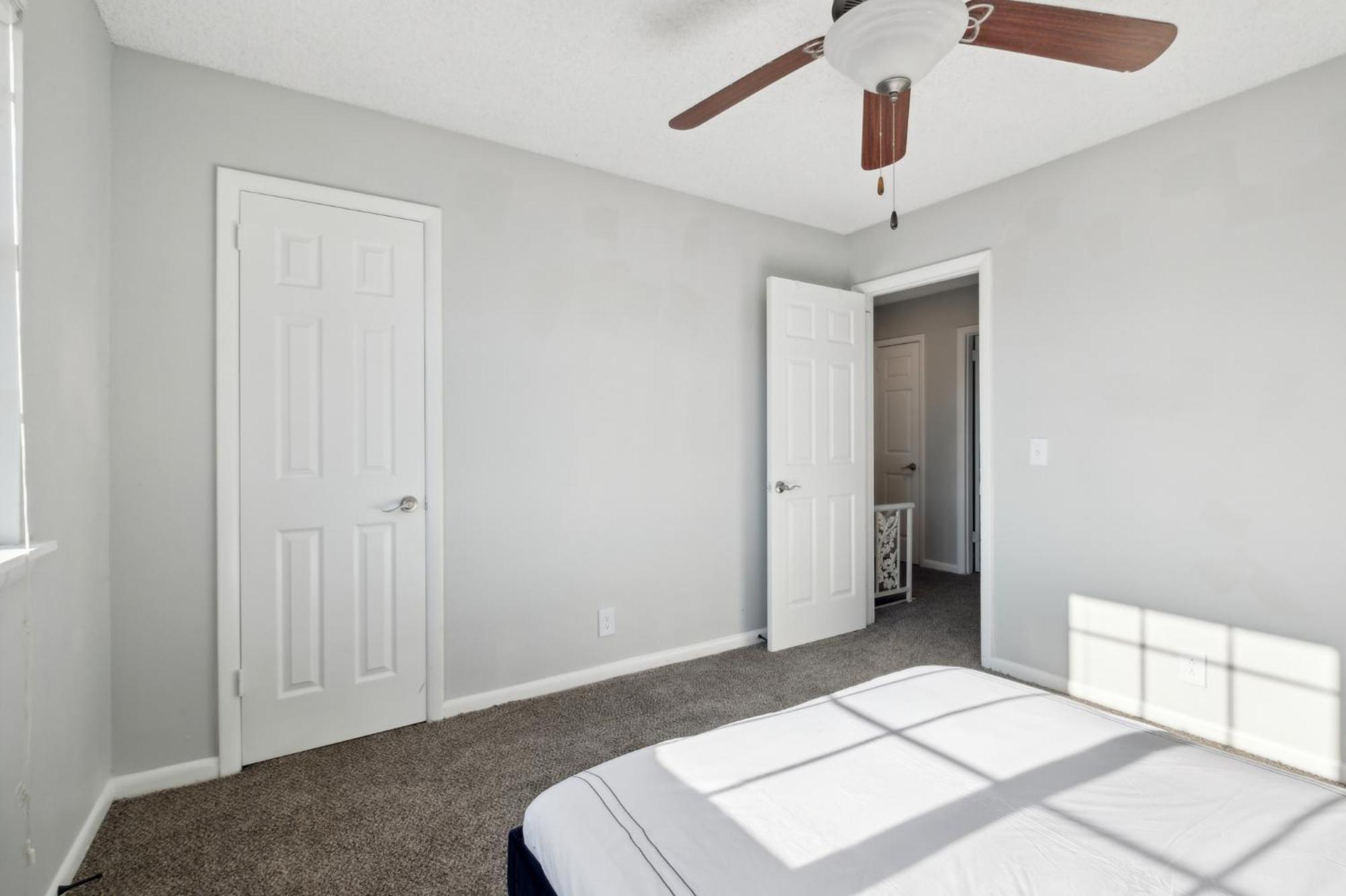 Brentwood P4 I Cozy & Comfy I 2bd 15 Bth Apartment