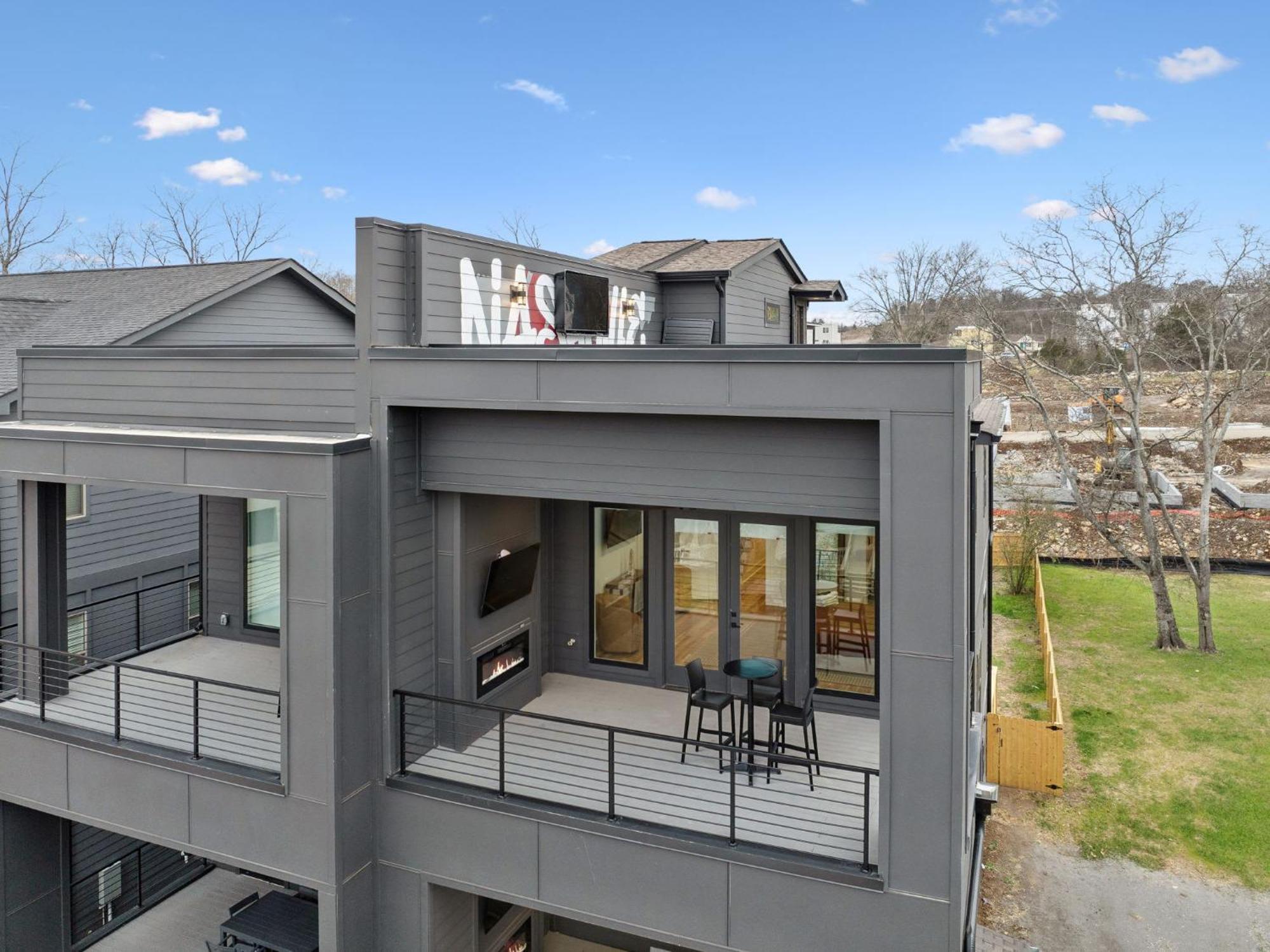 Holiday home Upscale Multi-level Rooftop & Game Fun Nashville