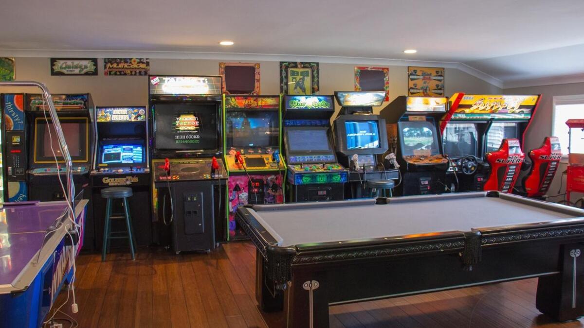 Hall Of Fame Private Resort-9 Miles To Downtown Pools Arcade *