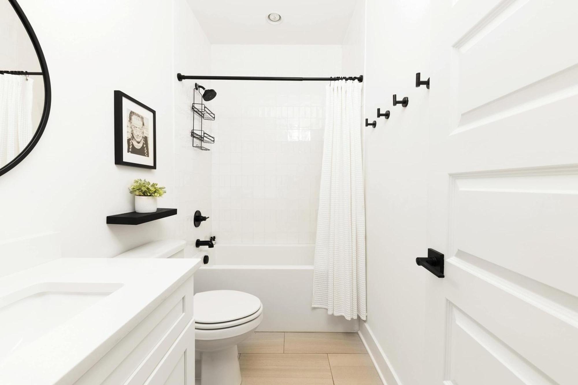 The Willie - Newly Redesigned, Game & Rooftop Holiday home *