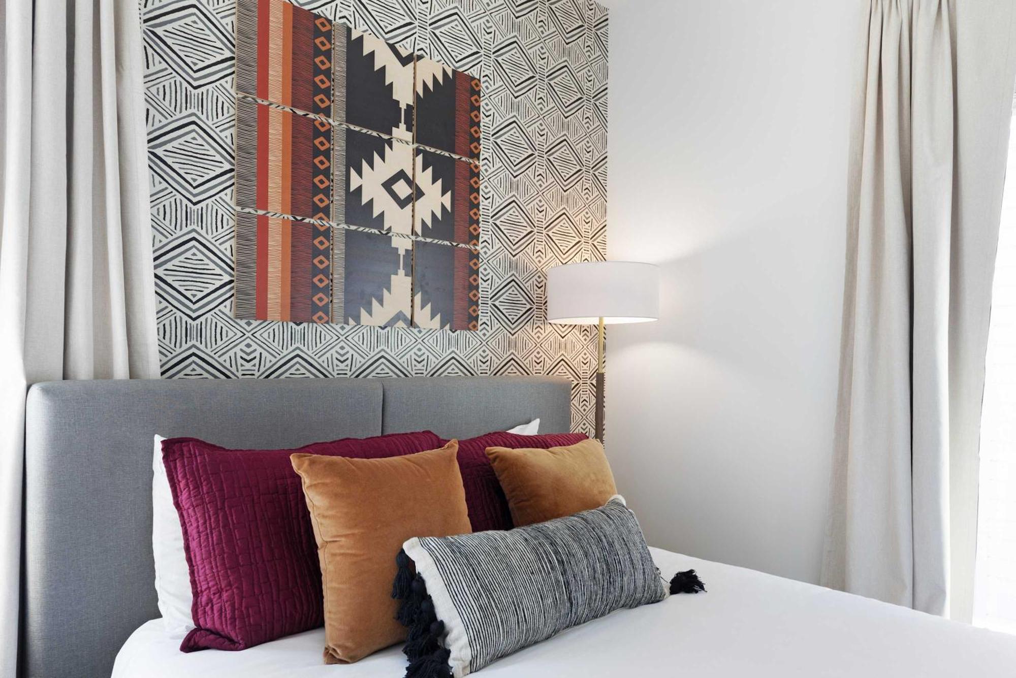 The Willie - Newly Redesigned, Game & Rooftop Holiday home *