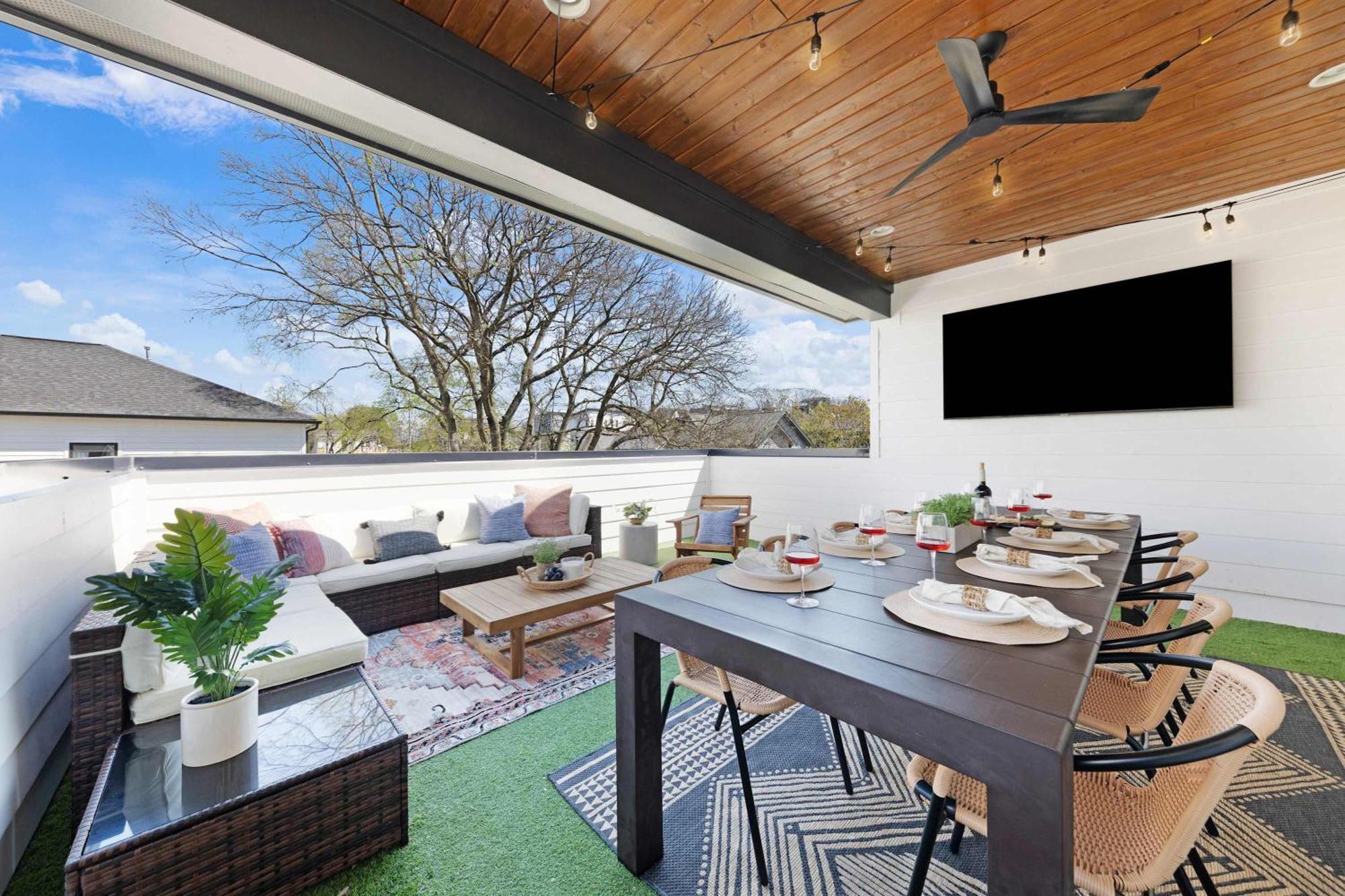 The Willie - Newly Redesigned, Game & Rooftop Holiday home Nashville