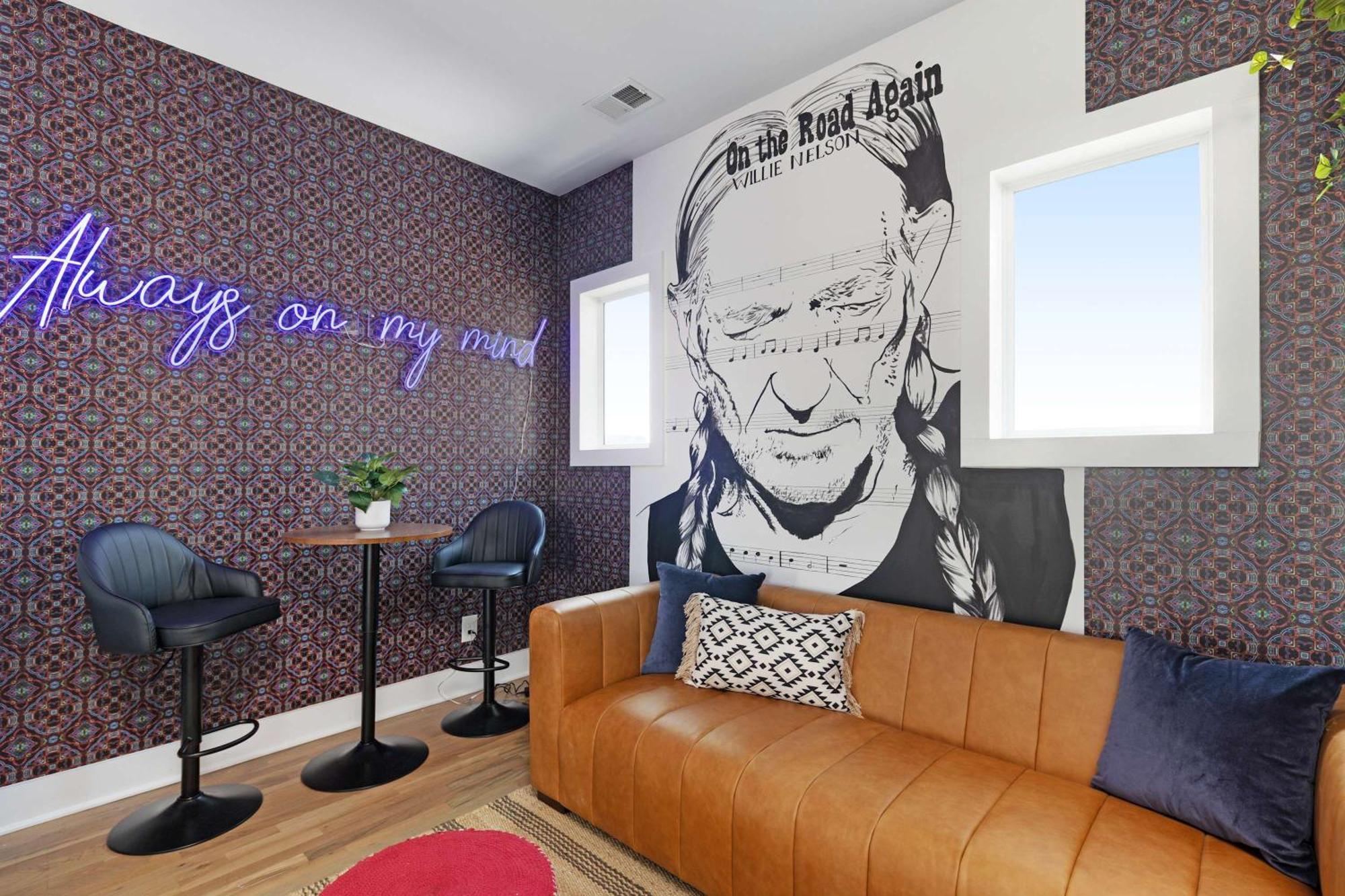 The Willie - Newly Redesigned, Game & Rooftop * Nashville