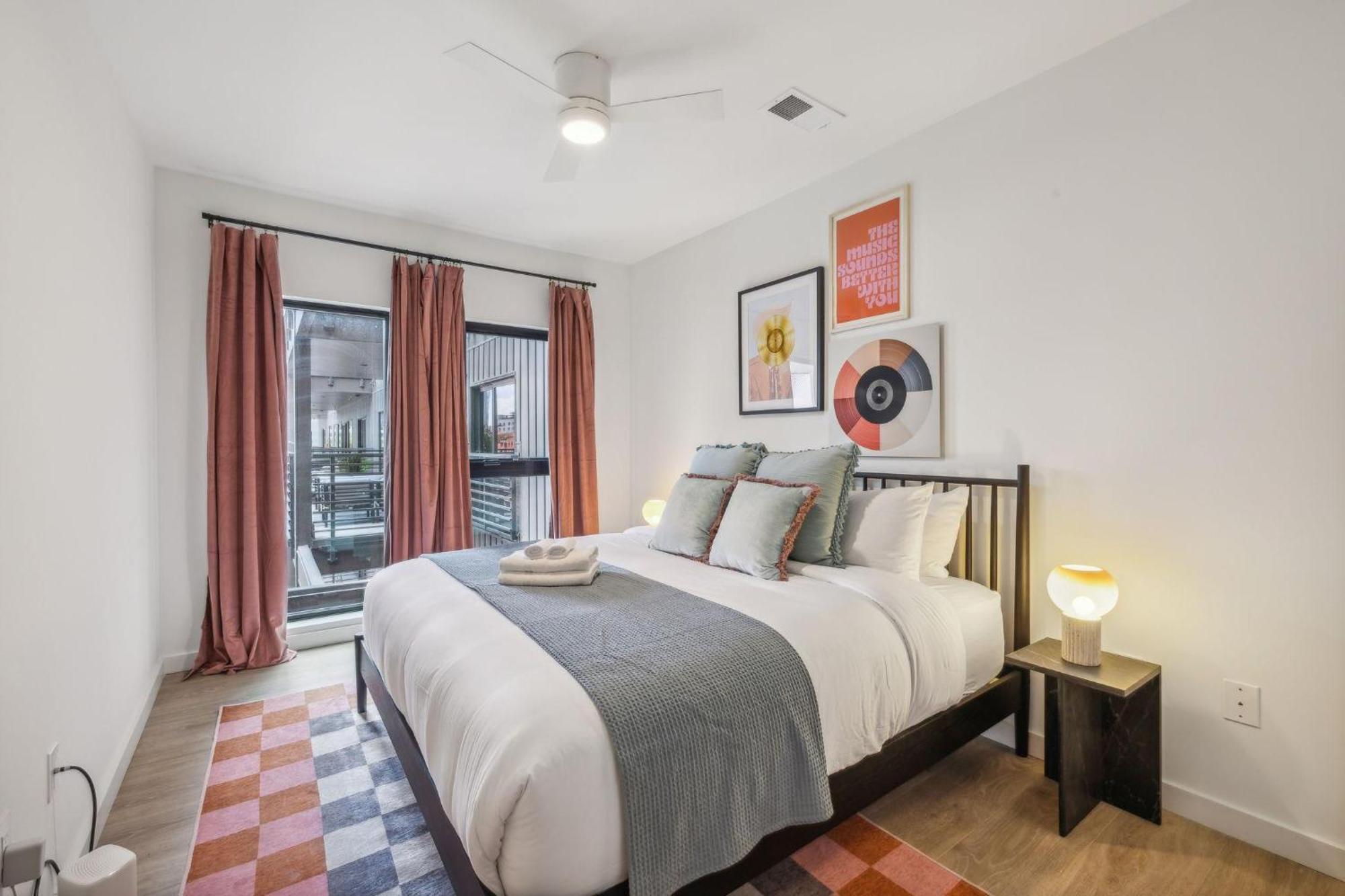 Hyve - Tempo - 2 Units - Walk To Broadway Holiday home Nashville