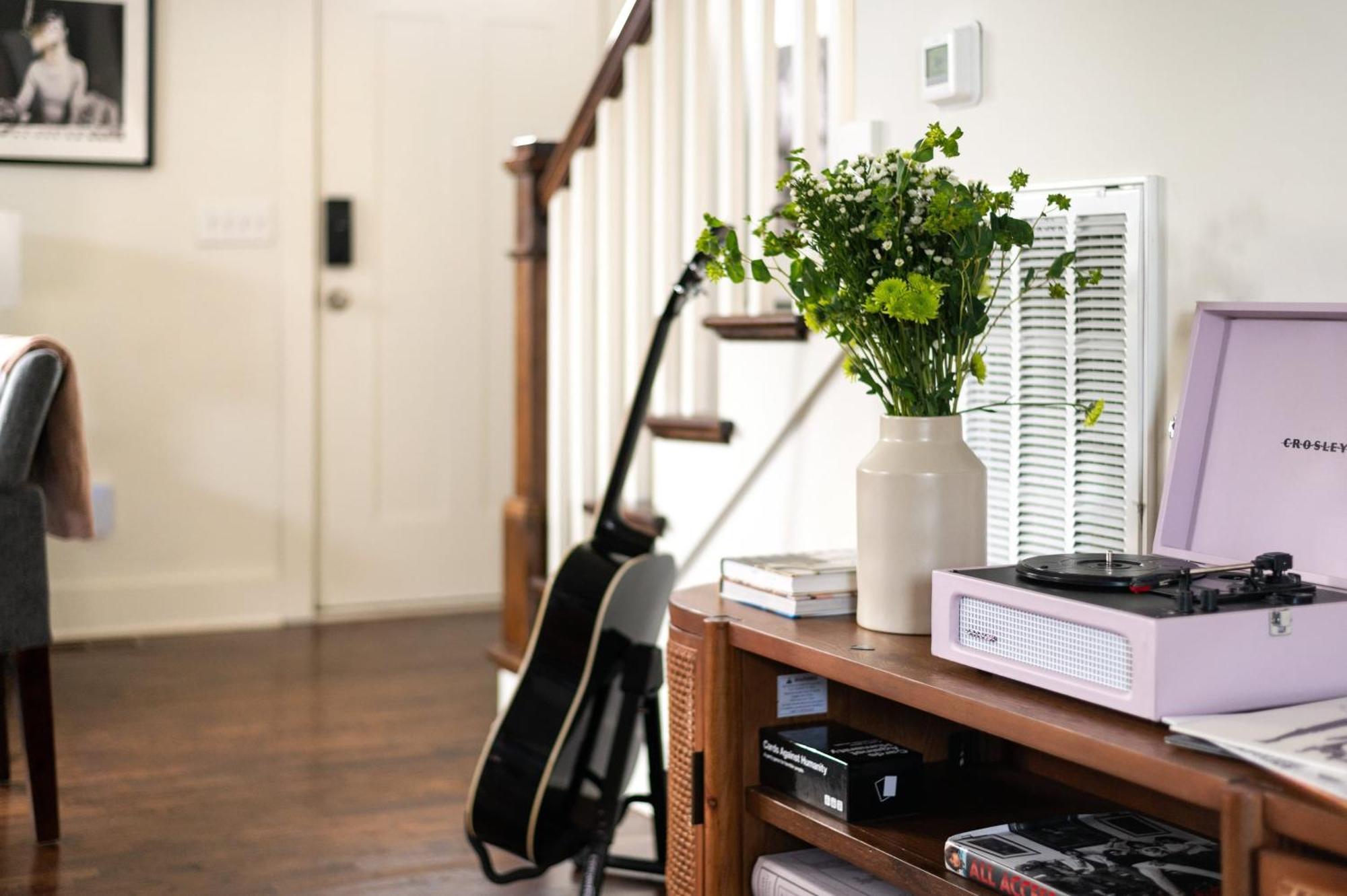 Hart Buyout 3 By Avantstay Two Town House Buyout W Modern Amenities In