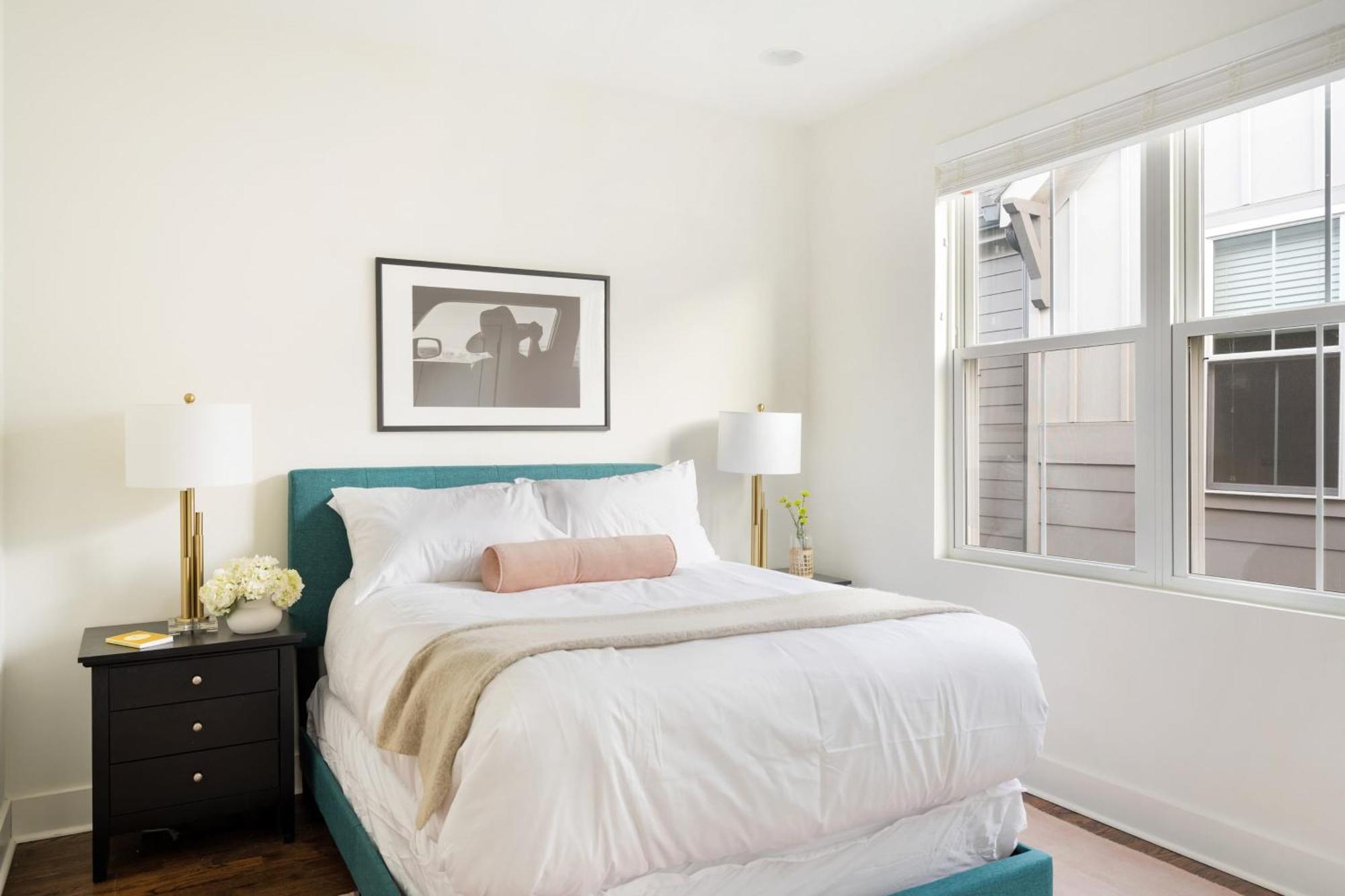 Apartment Hart Buyout 7 By Avantstay Two Town W Stunning Amenities Design *